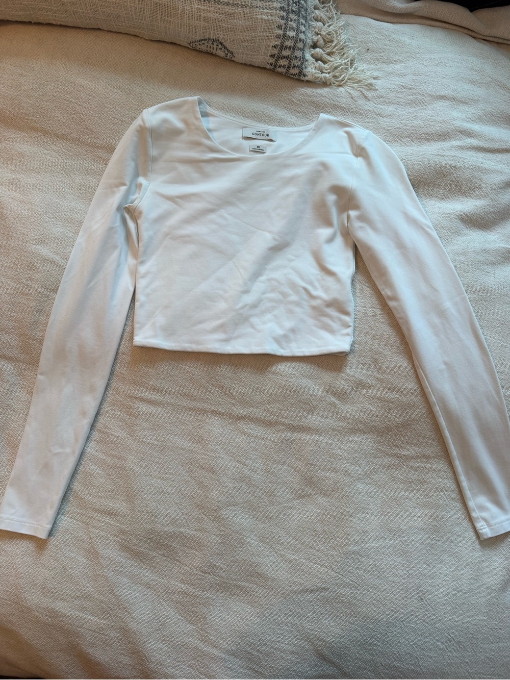 Babaton White Long-Sleeve Cropped Tee